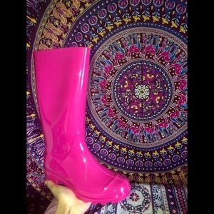 Pink Rainboots